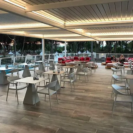 Centro Vacanze Hotell 5*